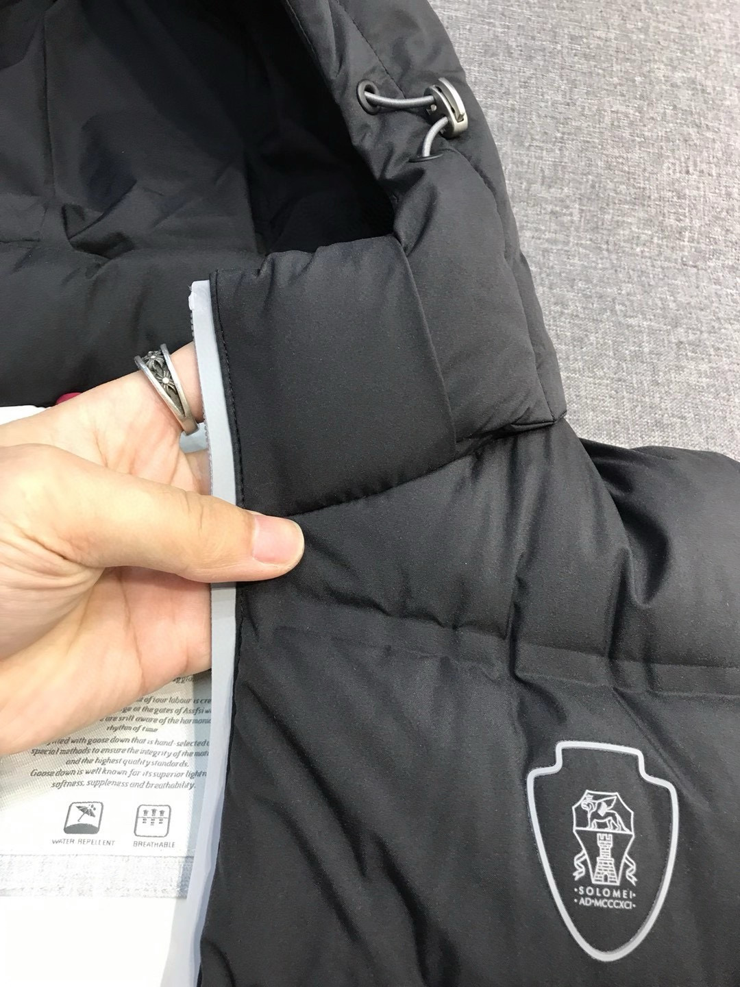 【新品】BC男士高端商务休闲可拆卸连帽羽绒服外套，上海贸易公司渠道货，100%纯正血统品质，25年F/W