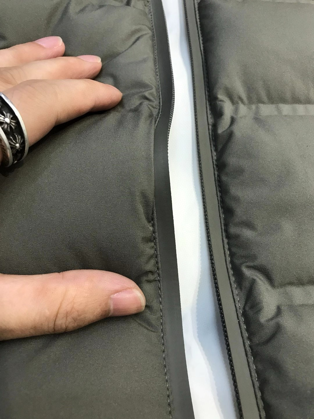 【新品】BC男士高端商务休闲可拆卸连帽羽绒服外套，上海贸易公司渠道货，100%纯正血统品质，25年F/W