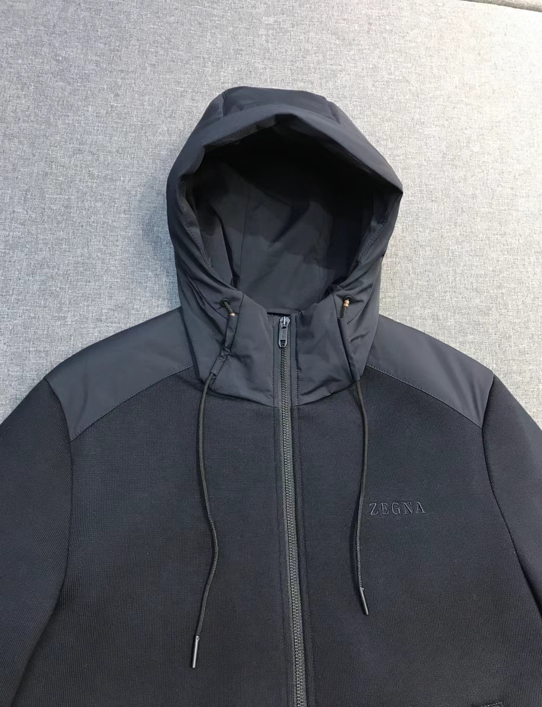 【新品】EZ家族男士商务休闲功能性连帽针织羊毛/白鹅绒/羽绒服外套，香港洋行渠道货，顶级纯正血统品质，意