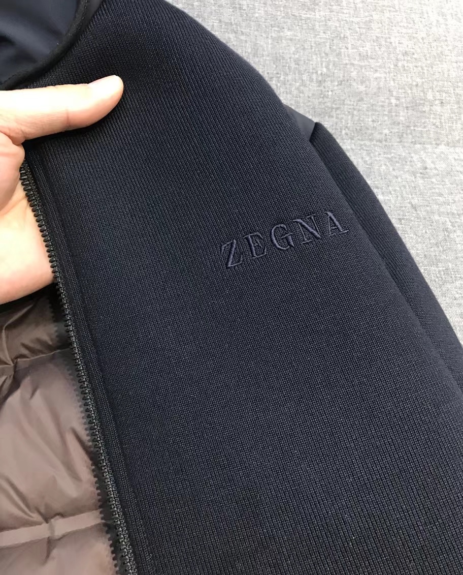 【新品】EZ家族男士商务休闲功能性连帽针织羊毛/白鹅绒/羽绒服外套，香港洋行渠道货，顶级纯正血统品质，意