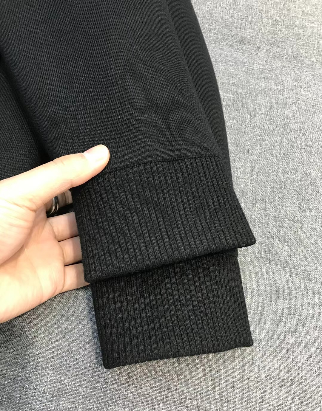 【新品】EZ家族男士商务休闲功能性连帽针织羊毛/白鹅绒/羽绒服外套，香港洋行渠道货，顶级纯正血统品质，意