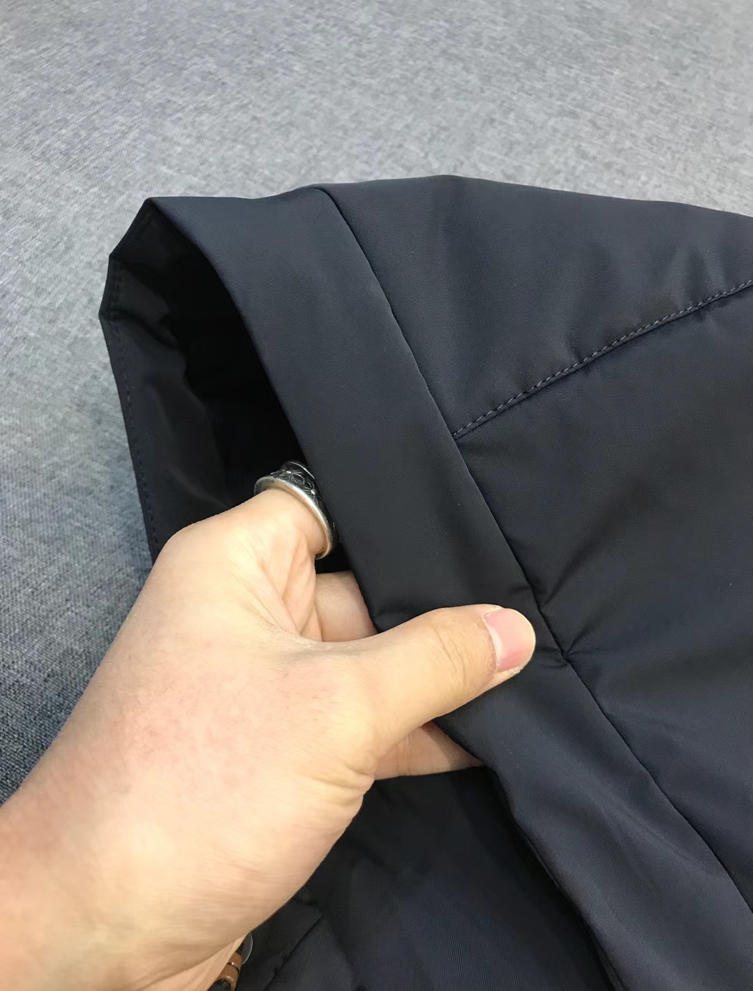 【新品】EZ家族男士商务休闲功能性连帽针织羊毛/白鹅绒/羽绒服外套，香港洋行渠道货，顶级纯正血统品质，意