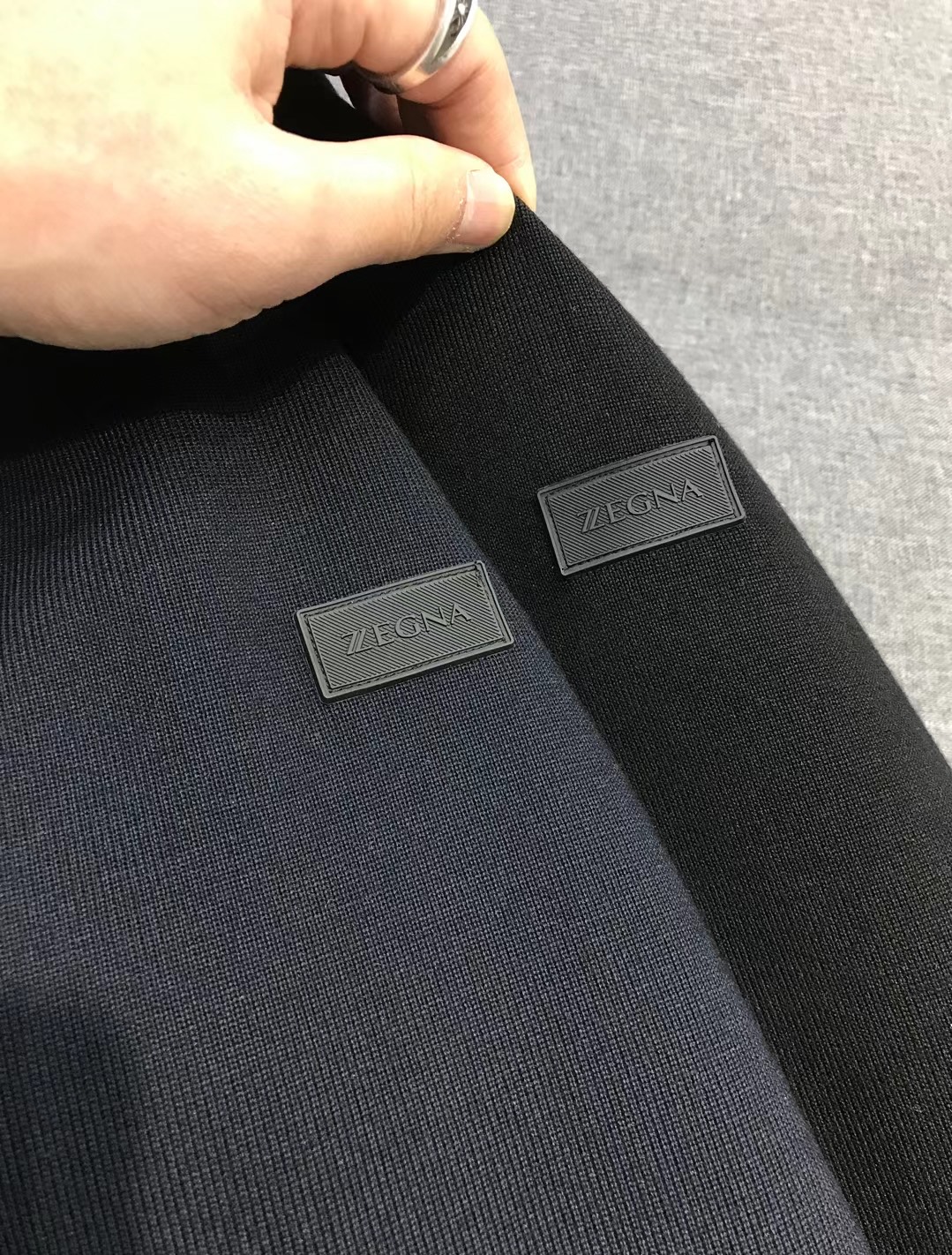 【新品】EZ家族男士商务休闲功能性连帽针织羊毛/白鹅绒/羽绒服外套，香港洋行渠道货，顶级纯正血统品质，意