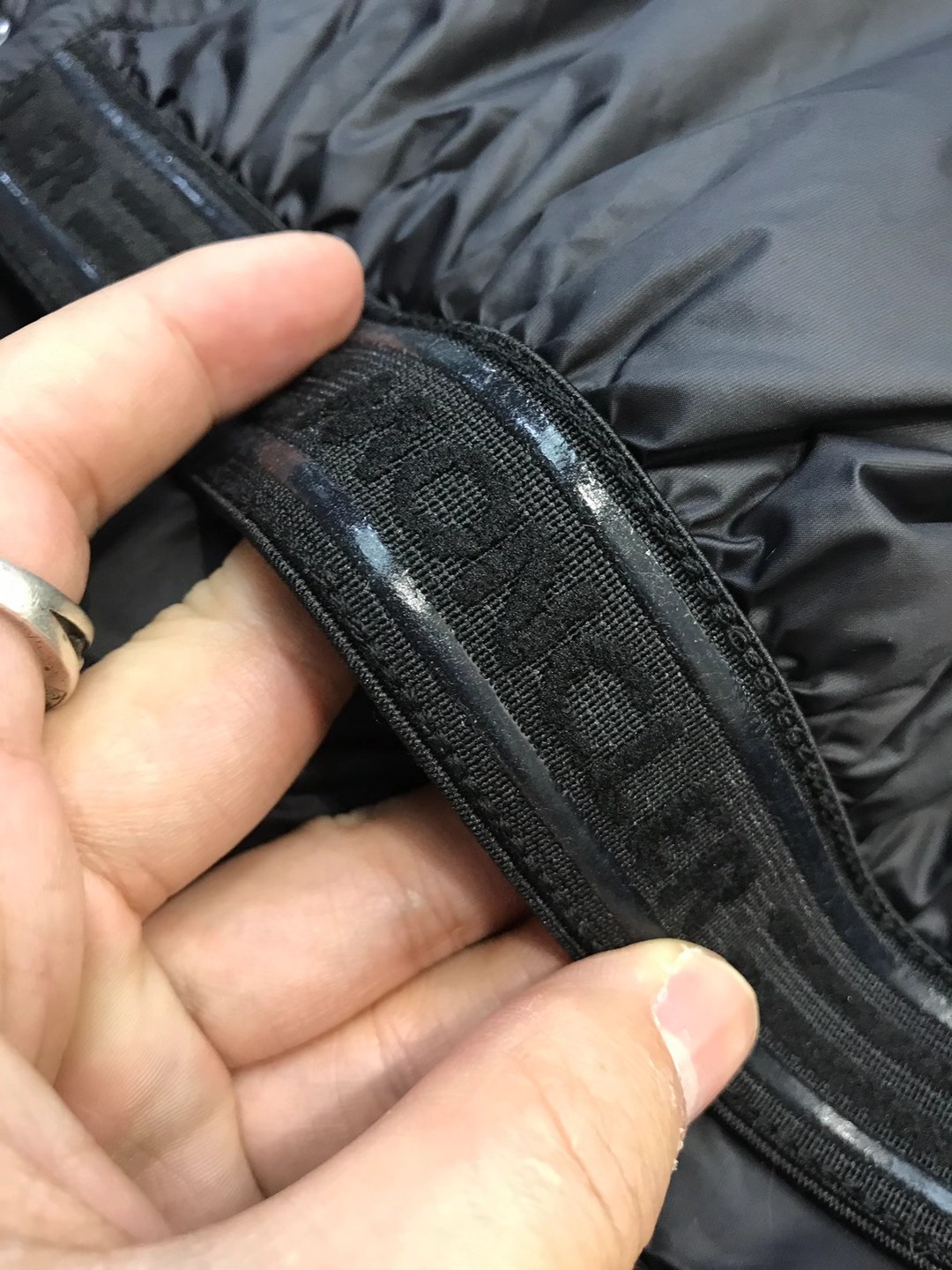 【新品】MON/羽皇男士时装款户外功能性白鹅绒可拆卸帽滑雪羽绒服，贸易公司渠道货，意大利原厂出品，官网主