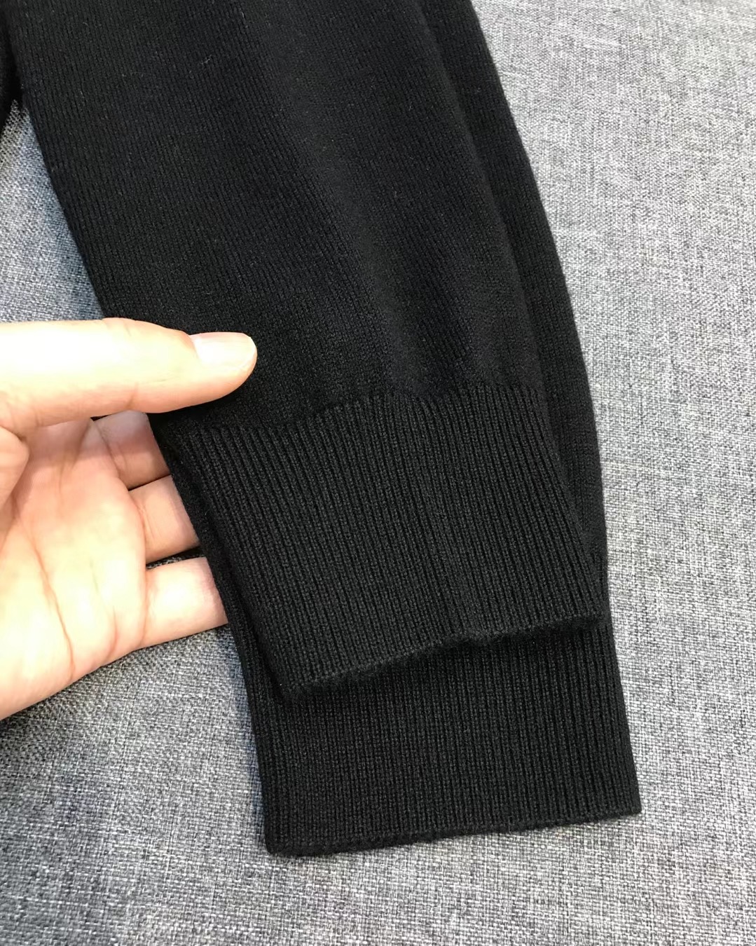 【新品】Gu男士时装款休闲圆领美利奴羊毛衫/毛衣，香港洋行渠道臻品，25年F/W秋冬新品，纯正血统品质，