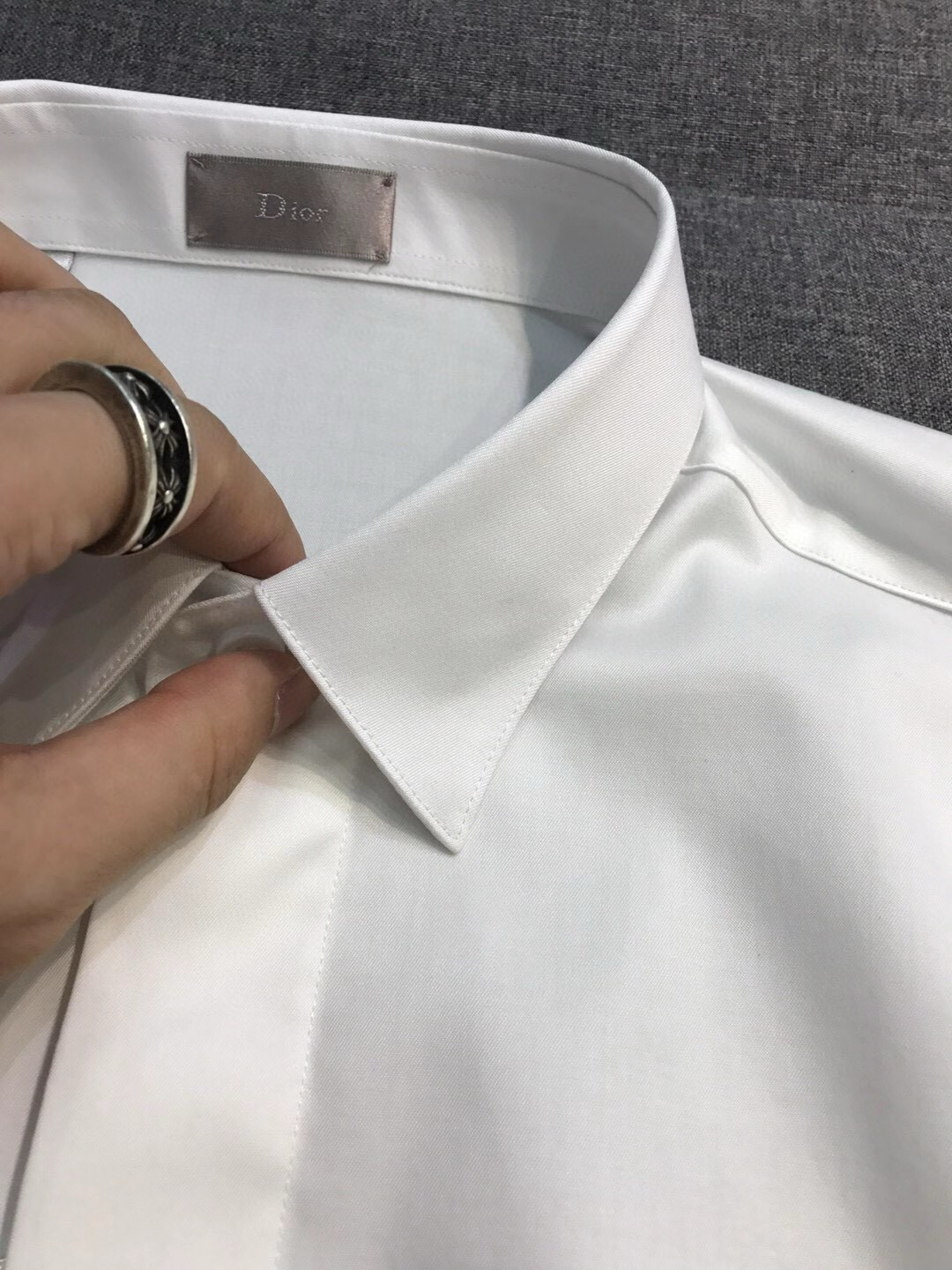 【新品】CD.HOMME家族男士时装款袖扣正装商务休闲长袖衬衫，香港洋行渠道货，重磅级品鉴奢华之物，高级