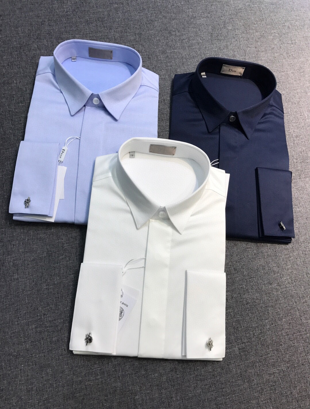 【新品】CD.HOMME家族男士时装款袖扣正装商务休闲长袖衬衫，香港洋行渠道货，重磅级品鉴奢华之物，高级