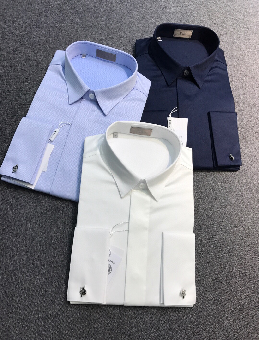 【新品】CD.HOMME家族男士时装款袖扣正装商务休闲长袖衬衫，香港洋行渠道货，重磅级品鉴奢华之物，高级