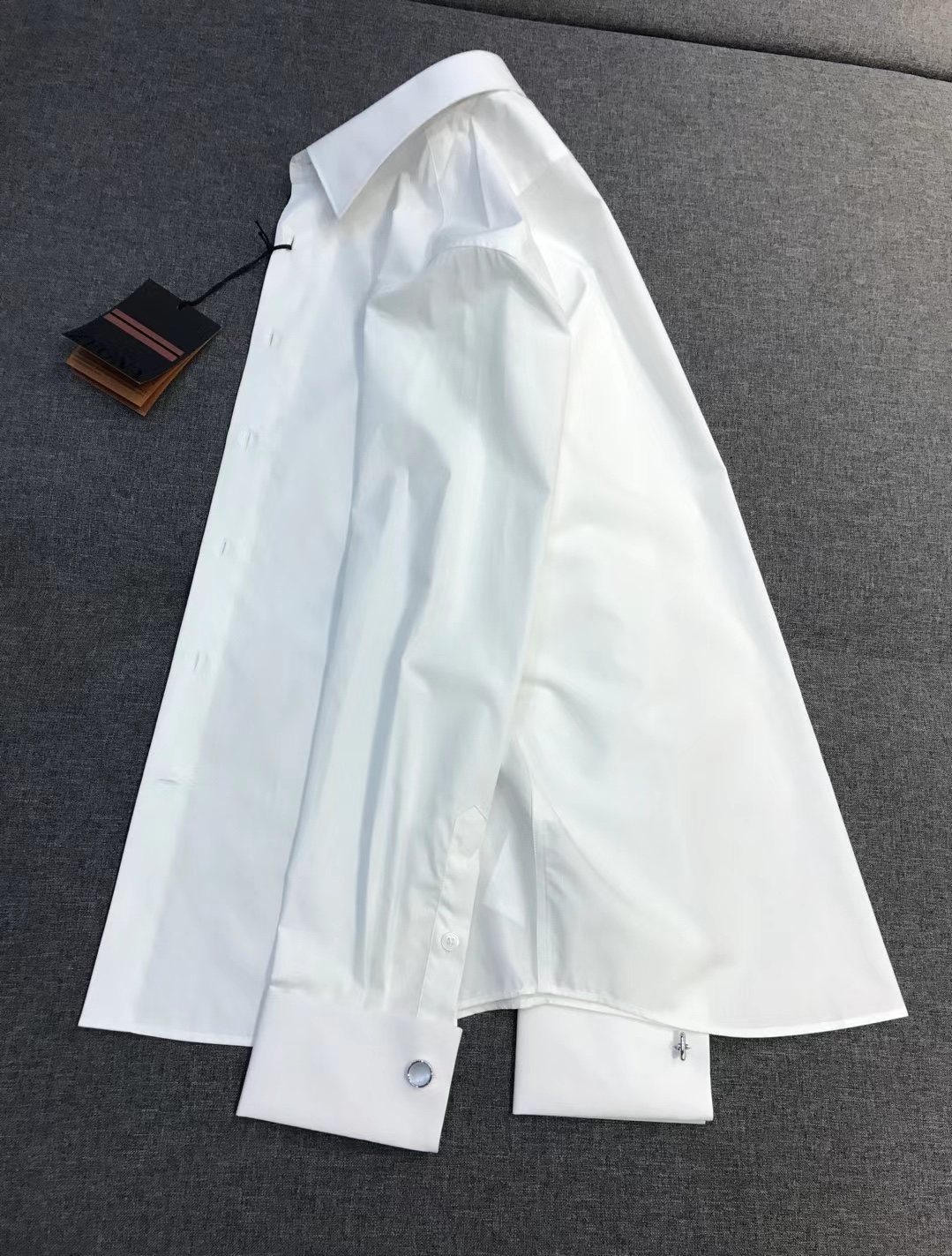 【新品-EZ家族男士高端商务正装休闲袖扣款长袖衬衫，顶级香港洋行货，纯血统品质，葡萄牙代工出品，26年官