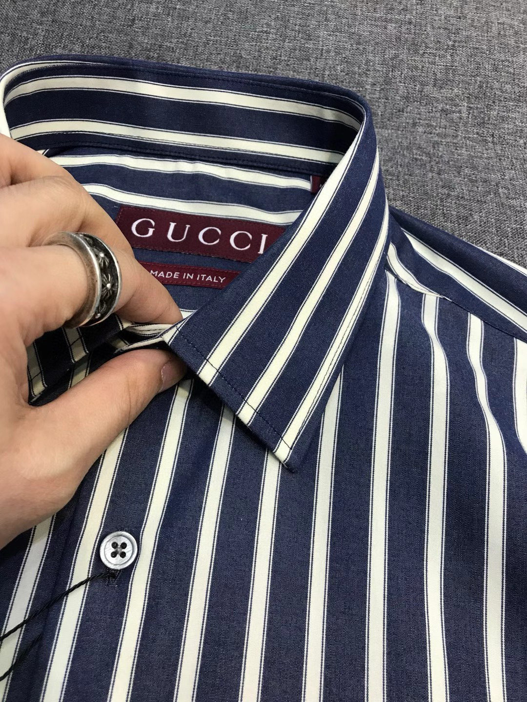 【新品】-Gu家族男士高端时装款条纹长袖衬衫，香港洋行渠道货，26年早春新品，经典明星级单品，广告画册形