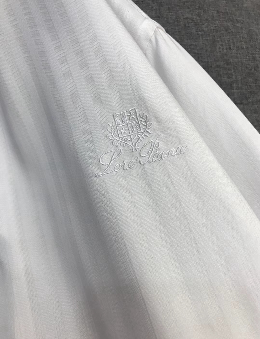 【新品】Loro Piana男士高端商务休闲提花长袖衬衫，贸易公司渠道臻品，系出名门，纯正血统品质，26