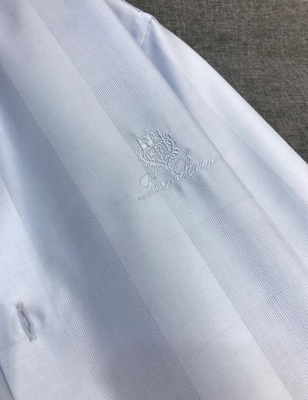 【新品】Loro Piana男士高端商务休闲提花长袖衬衫，贸易公司渠道臻品，系出名门，纯正血统品质，26