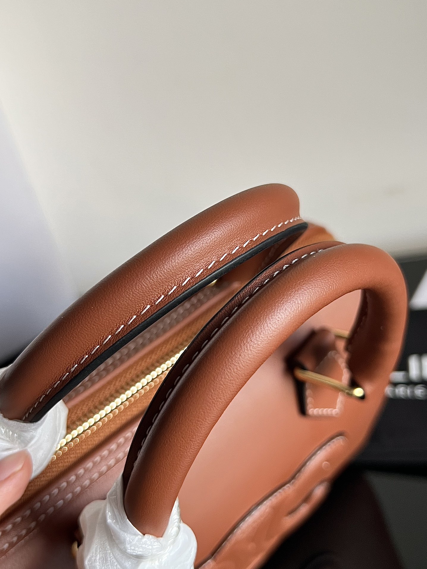 🅲🅴🅻🅸🅽🅴 小号光滑牛皮革波士顿包【原厂牛皮全钢五金升级版】尺寸：20 X 14 X 10.5cm，翻