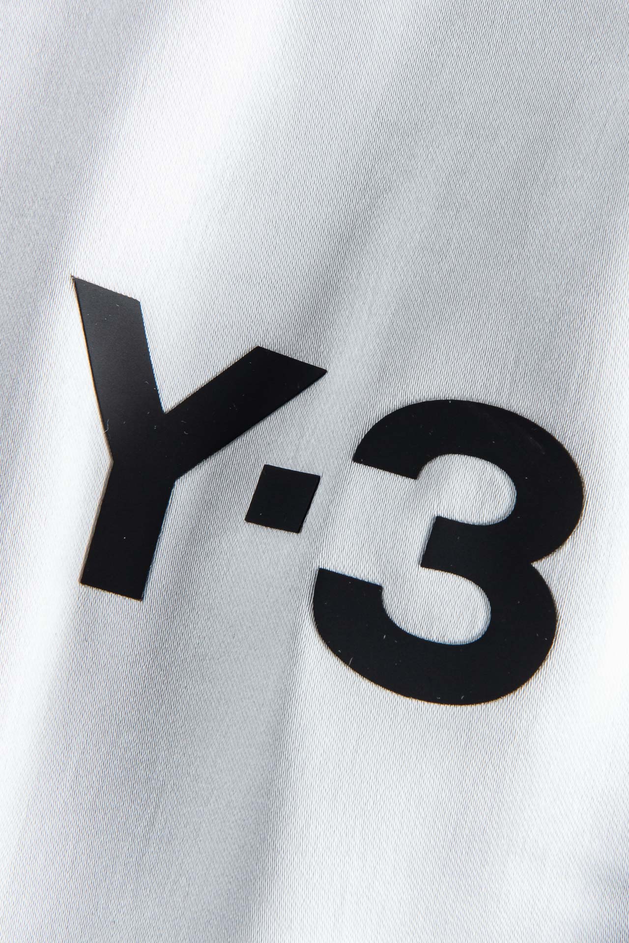  
 Y-3  2025SS 春夏最新轻薄款棉质休闲裤#版型超正、上身无敌帅气的新款裤装，绝对是春夏季