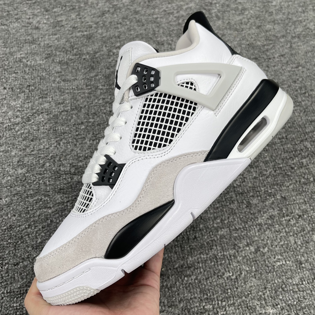 AJ4灰白黑尺码:40-47福利特价