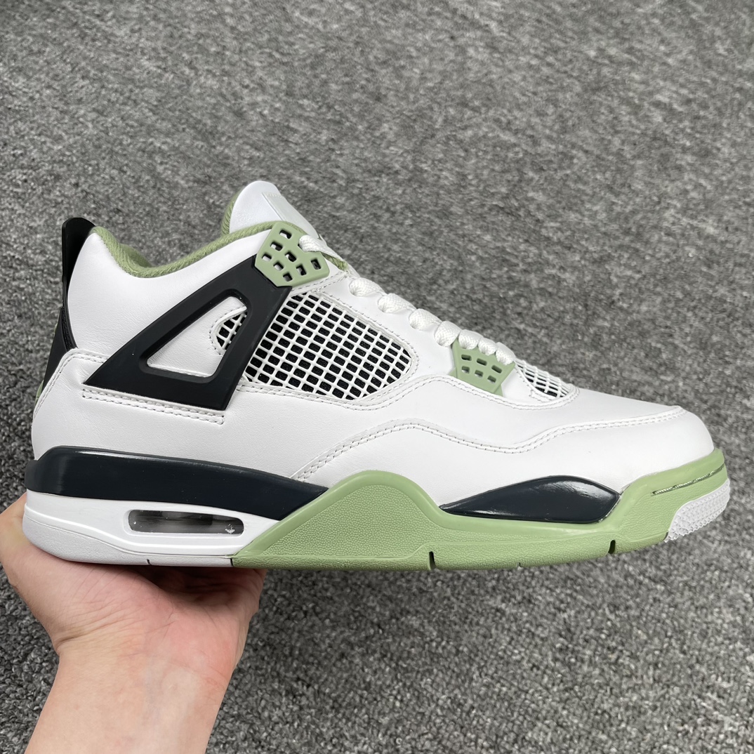 AJ4白绿黑尺码:40-47福利特价