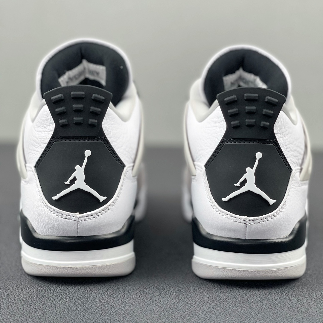 第二波原厂材料福利外贸AirJordan4小白水泥实拍图专注外贸的工厂国外款式速度最快原厂材料原厂配件版