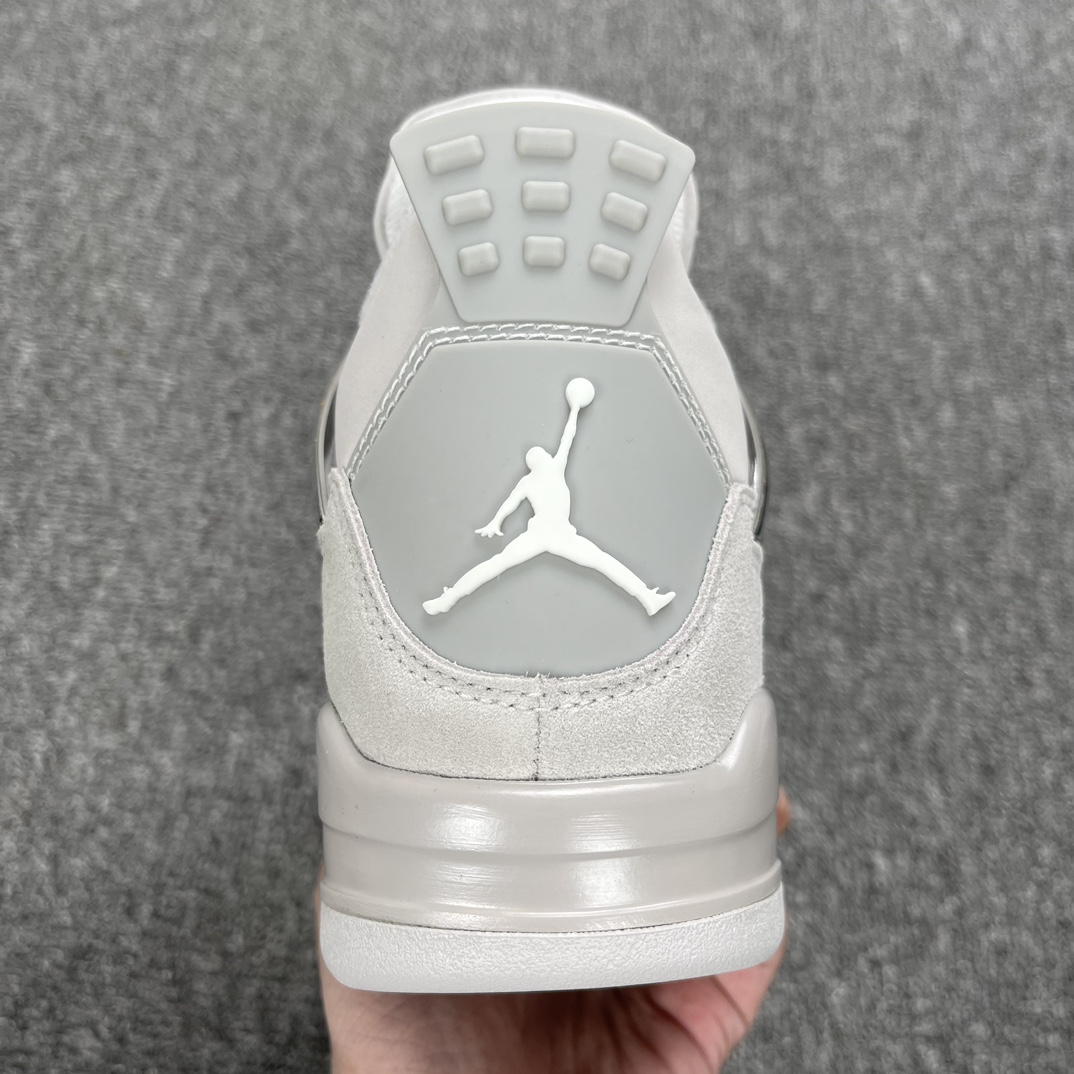 AJ4银扣尺码40-48.5全码出货AirJordan4WMNSFrozenMoments银扣灰色AQ9