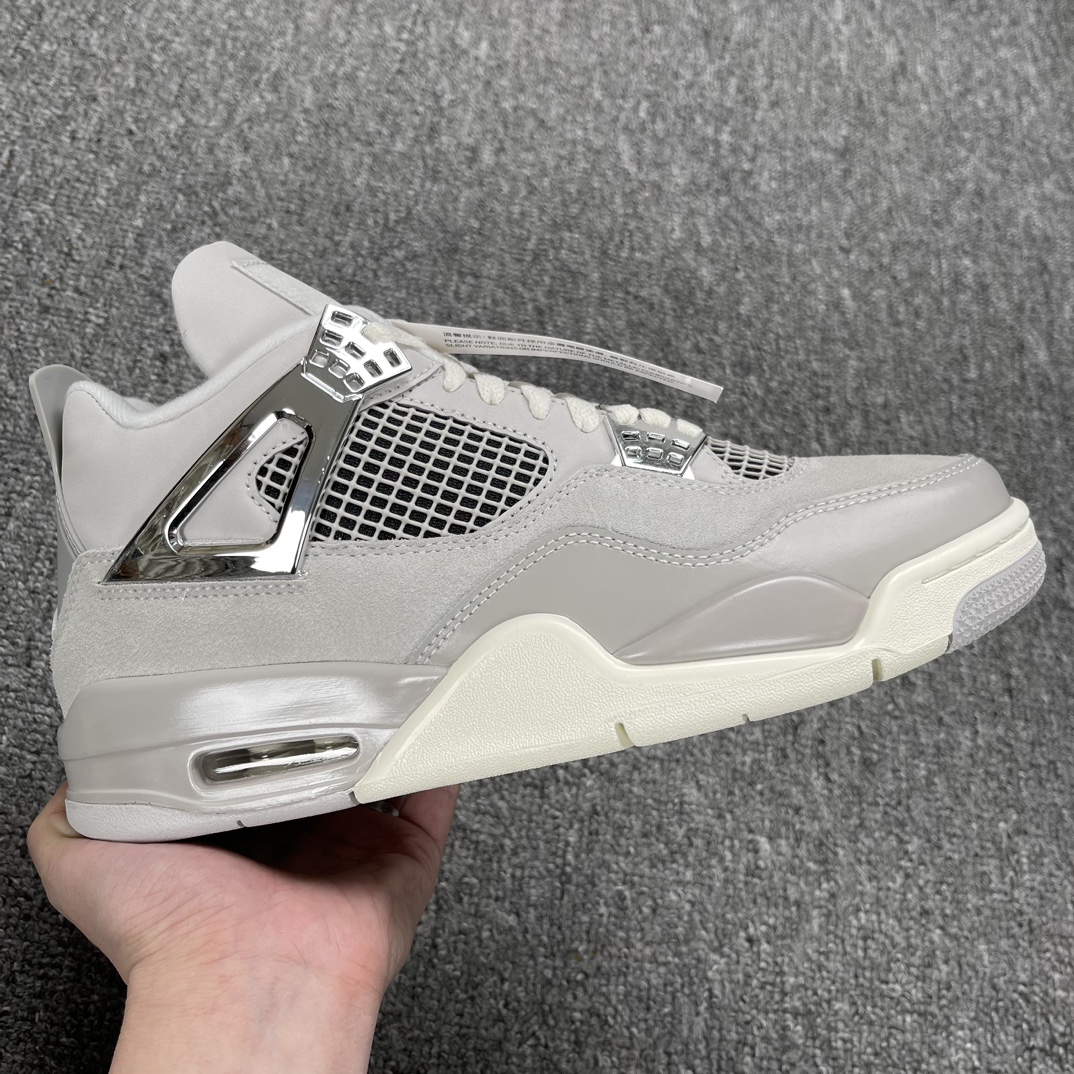 AJ4银扣尺码40-48.5全码出货AirJordan4WMNSFrozenMoments银扣灰色AQ9