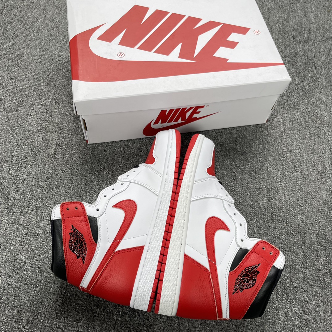 AJ1白红尺码:40-47.5福利特价总裁R版出品-AirJordan1HighOGAJ1乔1白红复古高