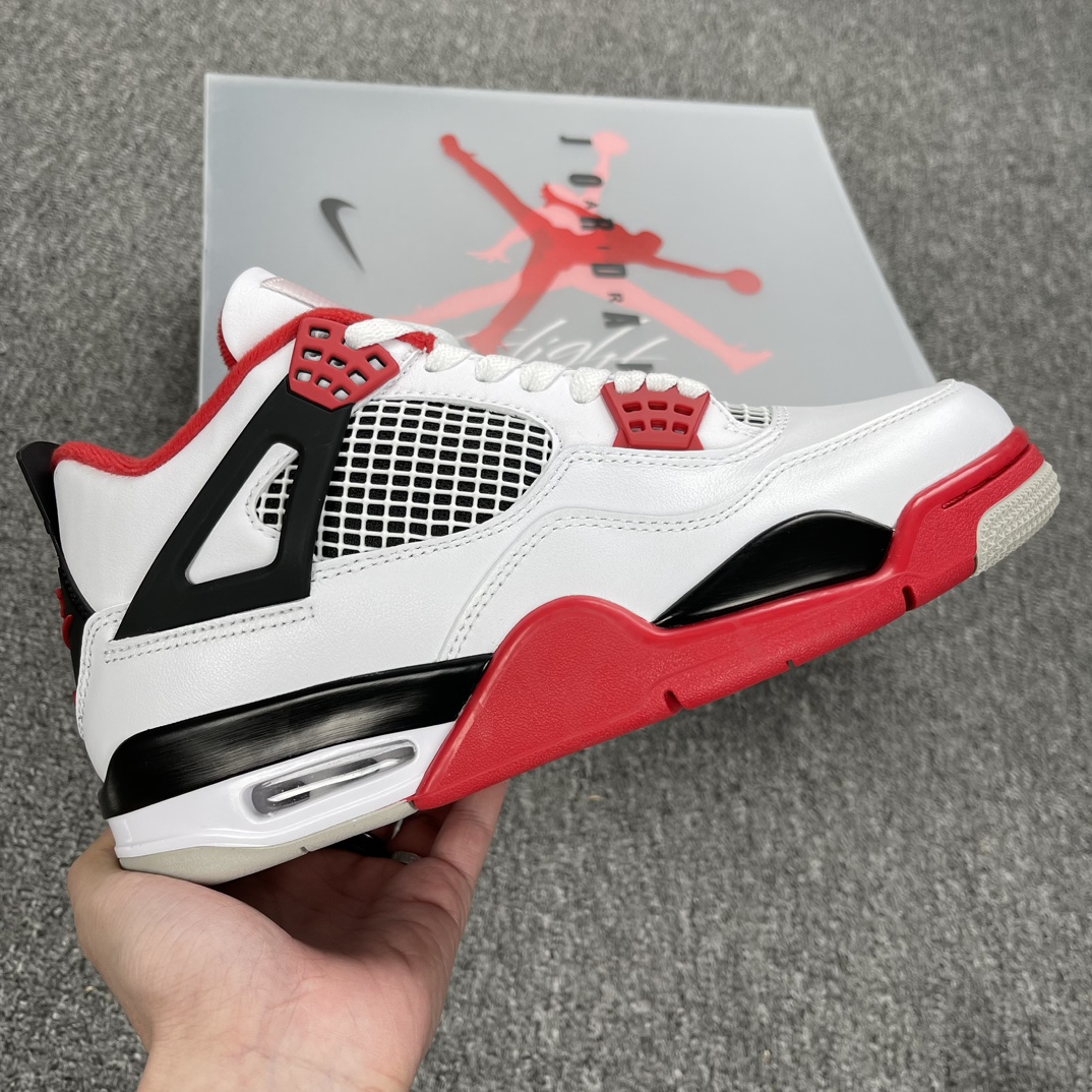 AirJordan4火焰红头层盒中盒出货全新头层乔4开始陆续出货几十个配色真真的全市场最低价补货周期非常