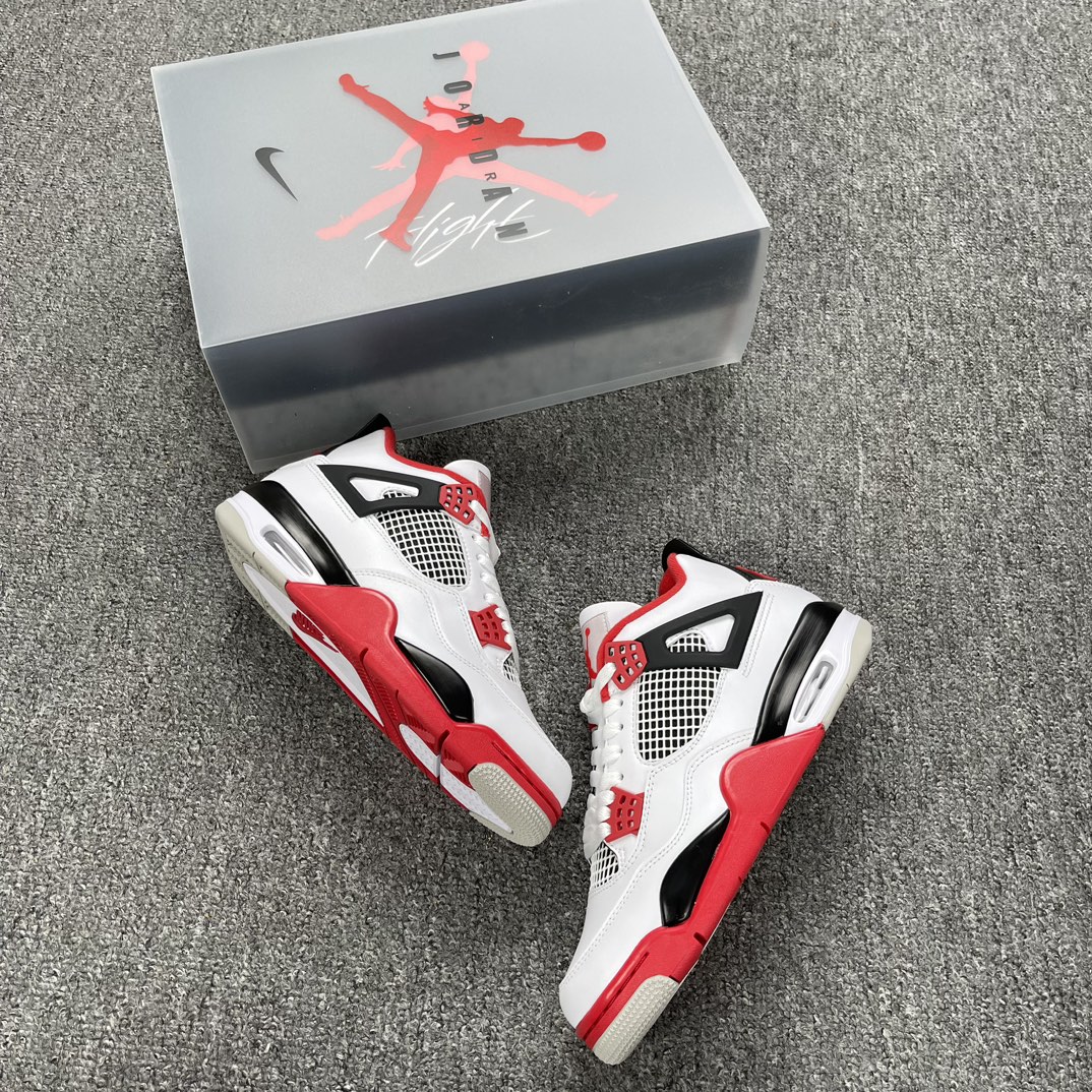 AirJordan4火焰红头层盒中盒出货全新头层乔4开始陆续出货几十个配色真真的全市场最低价补货周期非常