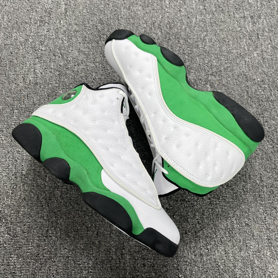 福利套现帮好友抵账套现13代配色东莞顶级工厂AirJordan13白绿配色之前市场300大几的现在低于半