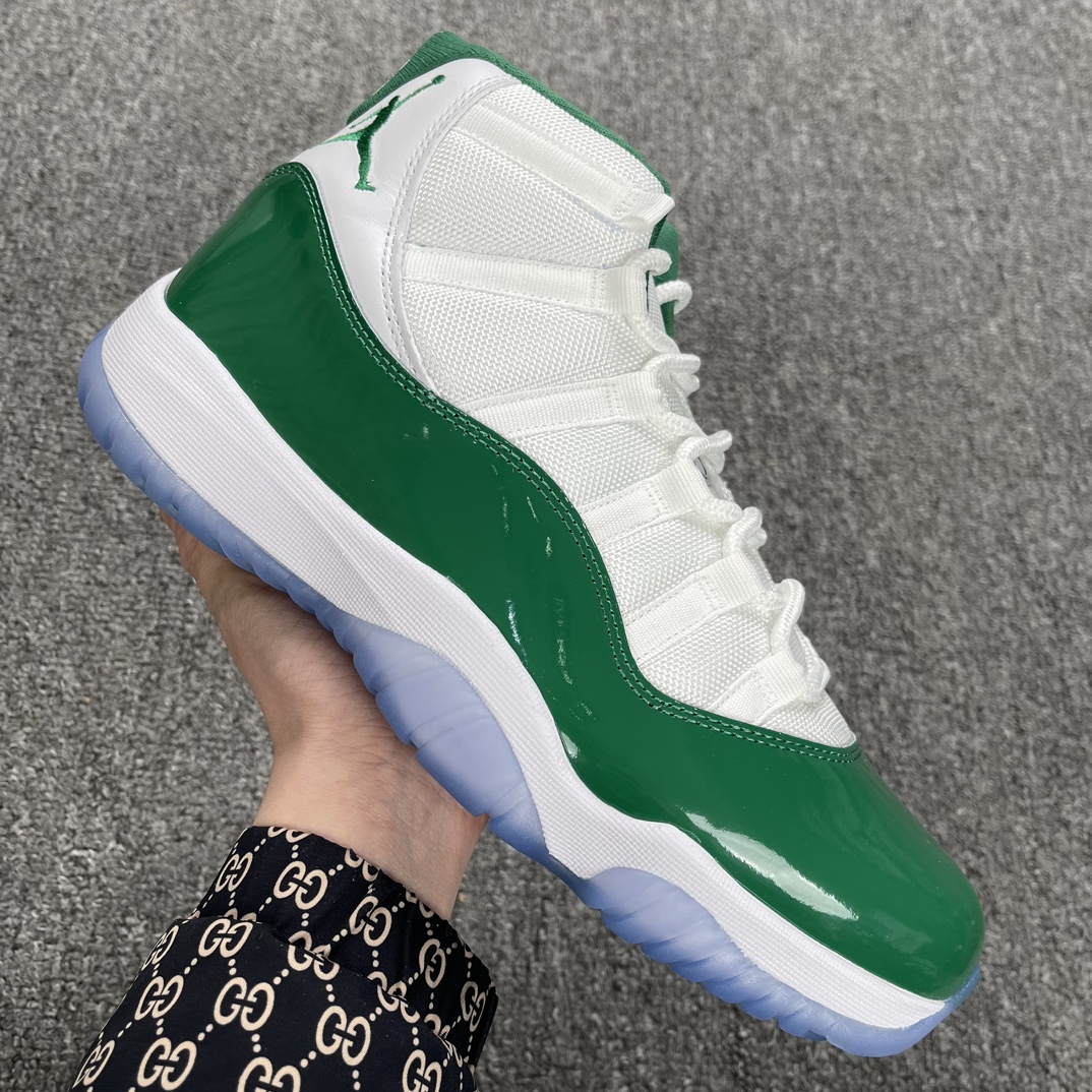 外贸S版AirJordan11白绿全码出货市场新出外贸工厂目前此配色还没上市市场首家出货国外第一波可以冲