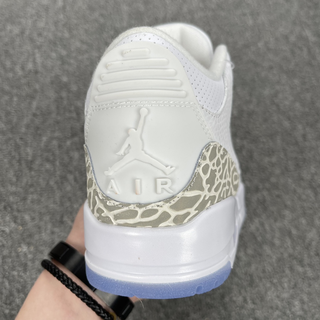 AirJordan“PureMoney”AJ3乔3纯白爆裂136064-111尺码36-47.5全码开冲