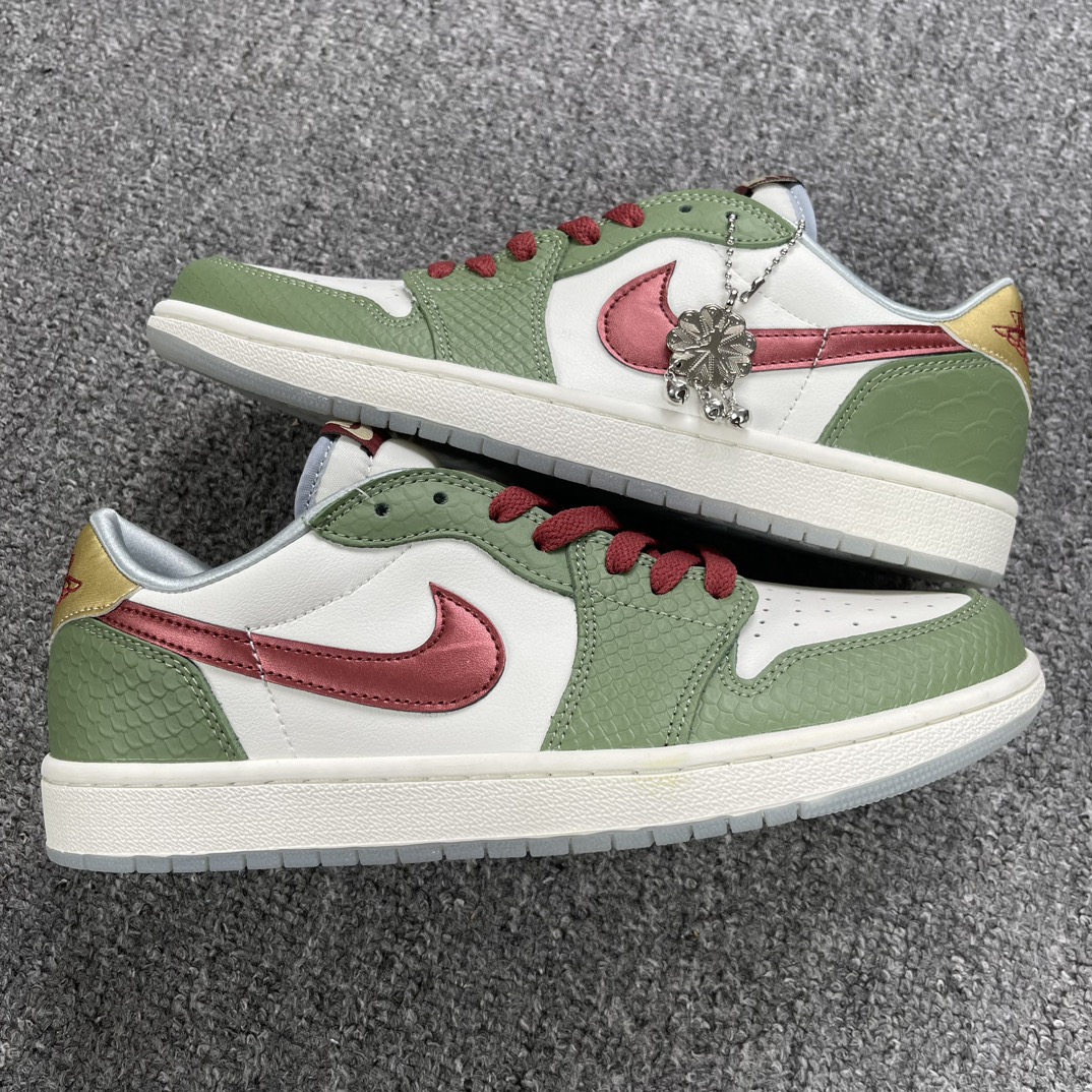 外贸H版低帮系列福利底价AirJordan1龙年限定FN3727-100一清到底直接底价不到平时一半的价