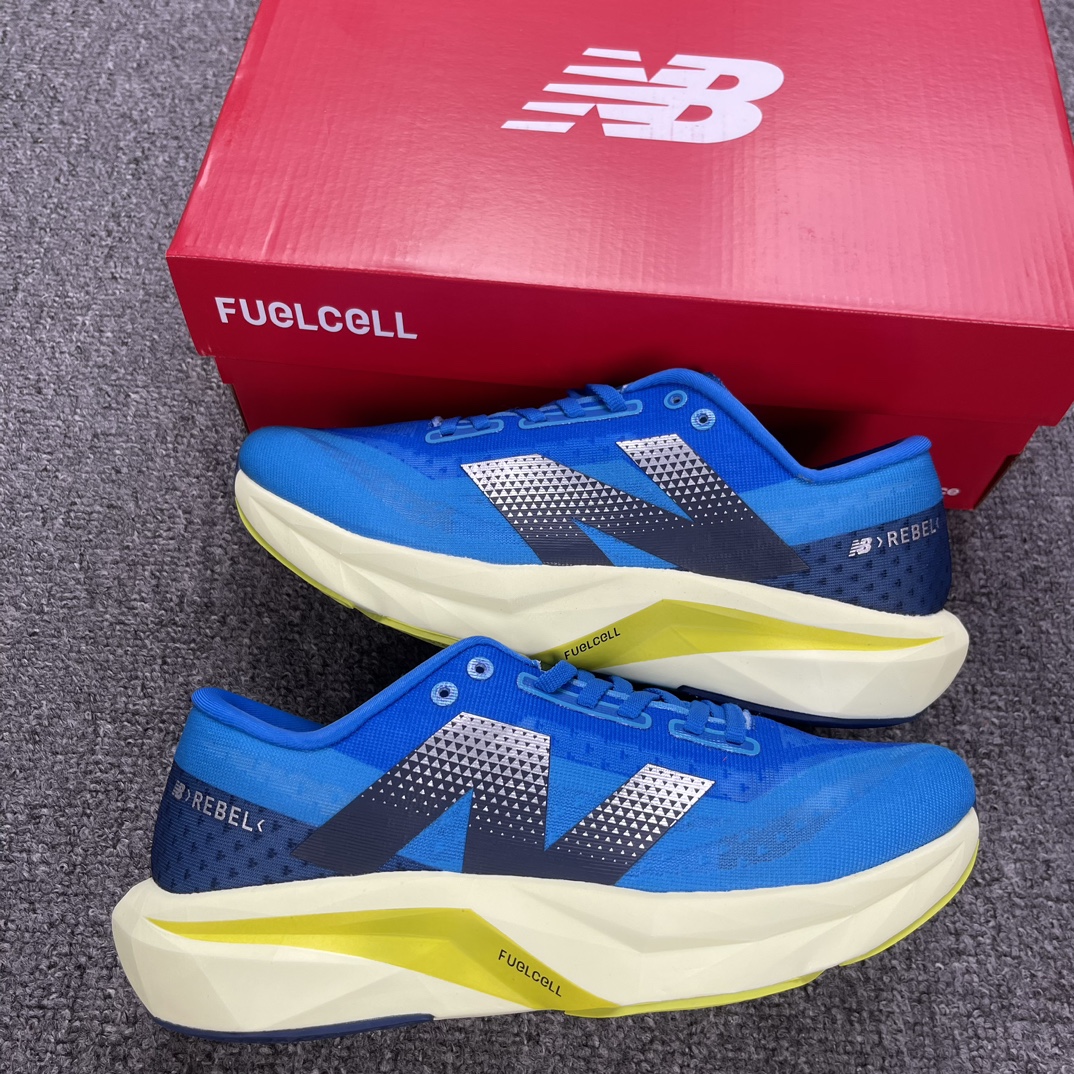 Z版NewBalanceFuelCellRebelV4菁英网布減震防滑低帮跑步鞋蓝黄色货号MFCXLV4