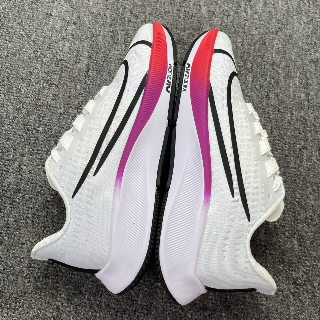 福利特价增加五色天猫原装#品相自观NikePegasus登月37代彩虹配色BQ9646-.....545