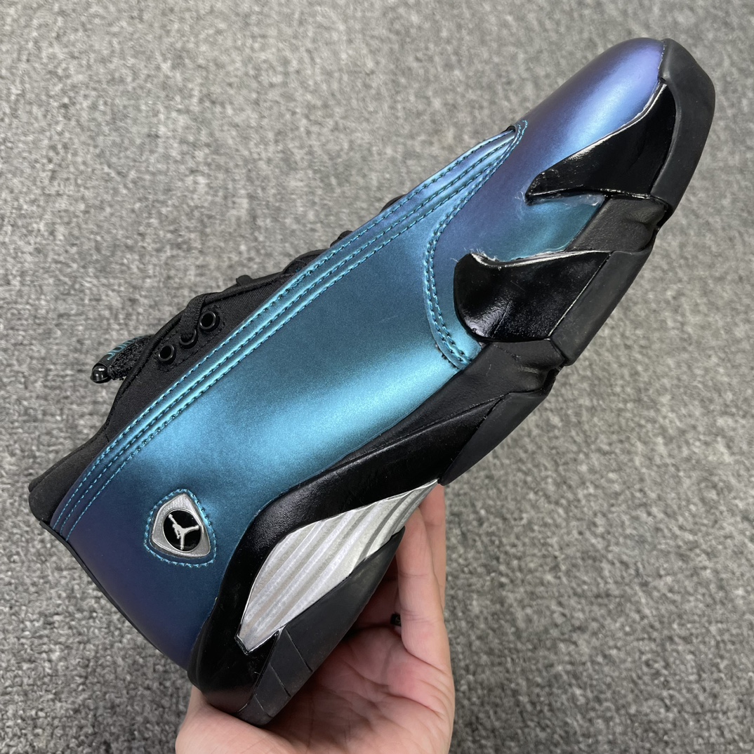 特价--
老牌外贸工厂 乔丹 九色 福利 清仓特价🔻之前半价Air Jordan 14 紫蓝 实拍 正常
