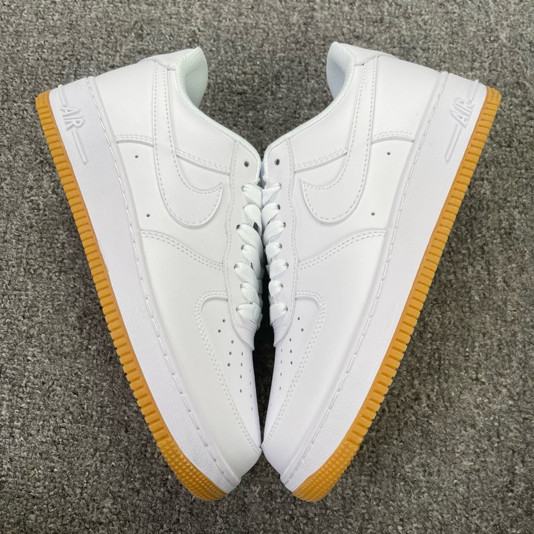 
淡季跑量款 NK Air Force 1 空军一号经典低帮板鞋 白生胶 配色 DJ2739-100 全
