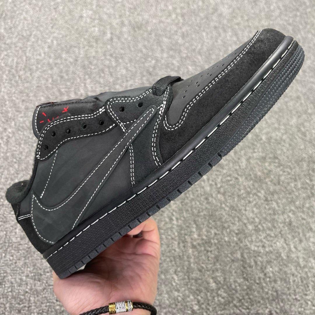 特价--
爆卖🔻福利 年末弄了一批 清远产的原皮 六个颜色 Travis Scott Low 4.0 黑