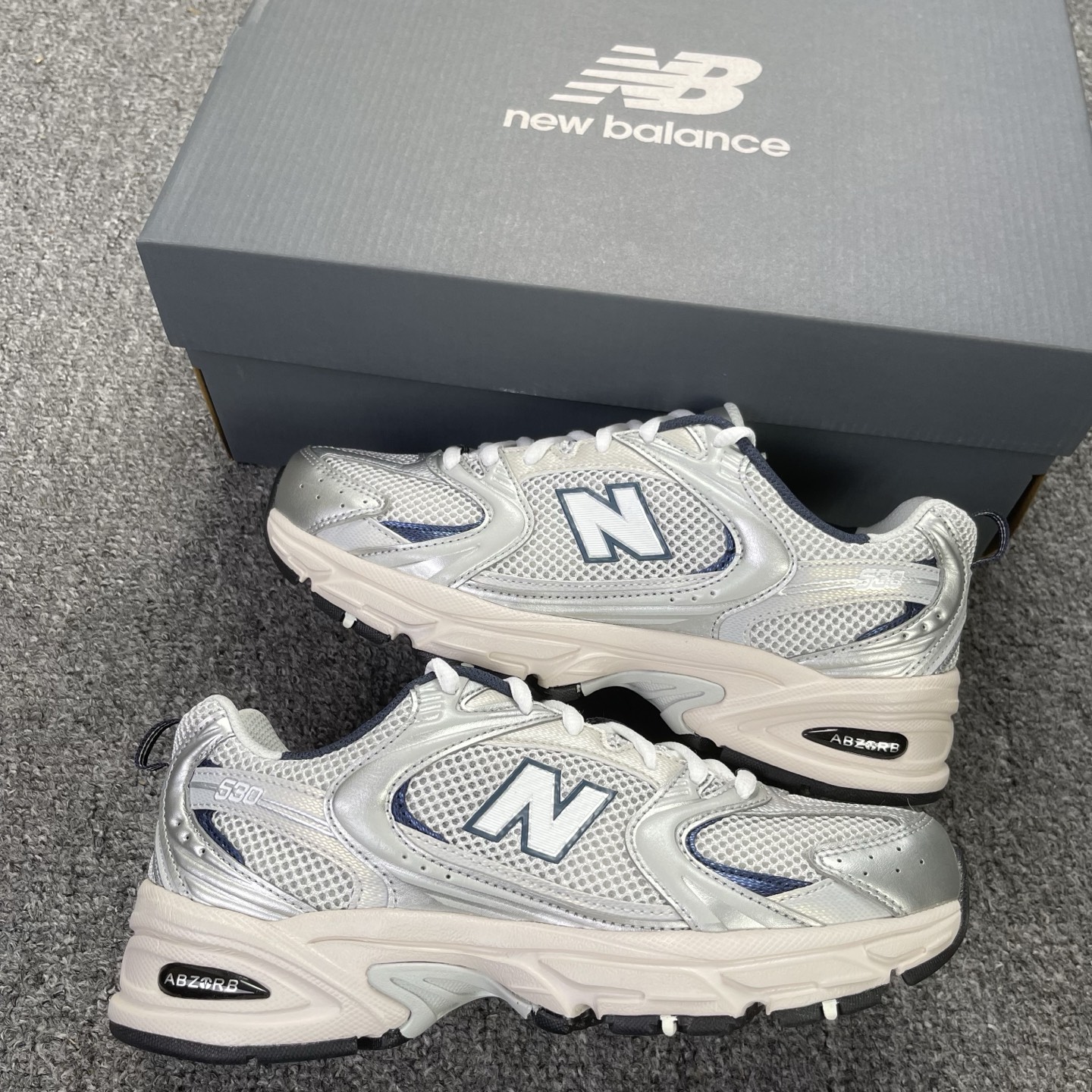 版 全新生产线 New Balance NB530 新百伦 MR530KA 复古透气跑步鞋 抛弃过往以皮