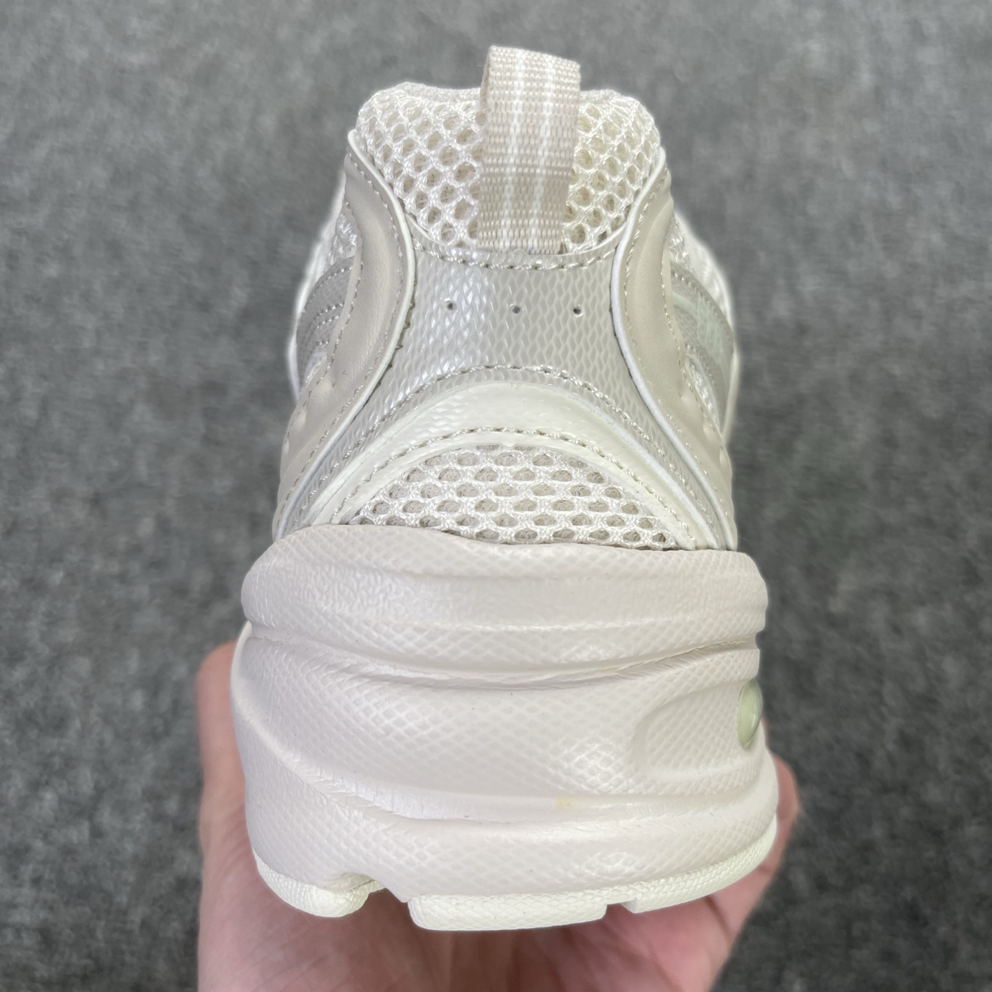 版 全新生产线 New Balance NB530 新百伦 MR530AA1 复古透气跑步鞋 抛弃过往以