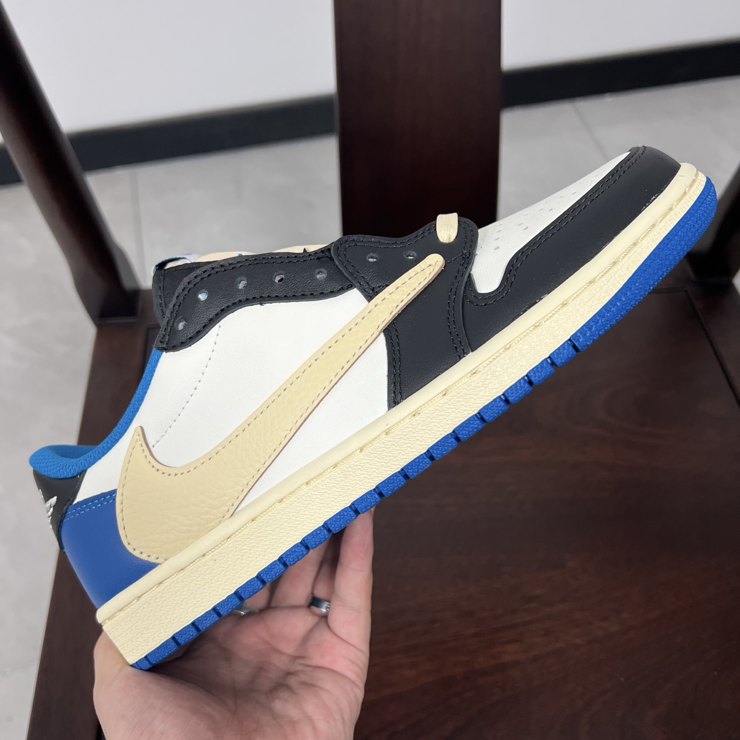 
老清远版本🔻强势归来 Travis Scott x Air Jordan 1 Low 倒钩低帮 2.0