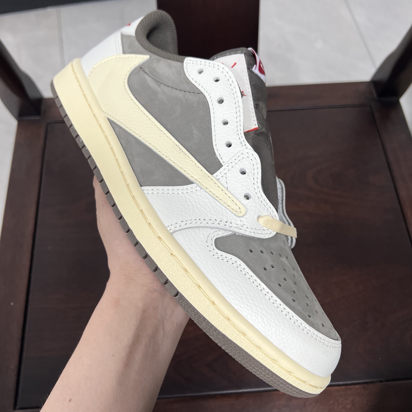 
老清远版本🔻强势归来 Travis Scott x Air Jordan 1 Low 倒钩低帮3.0 