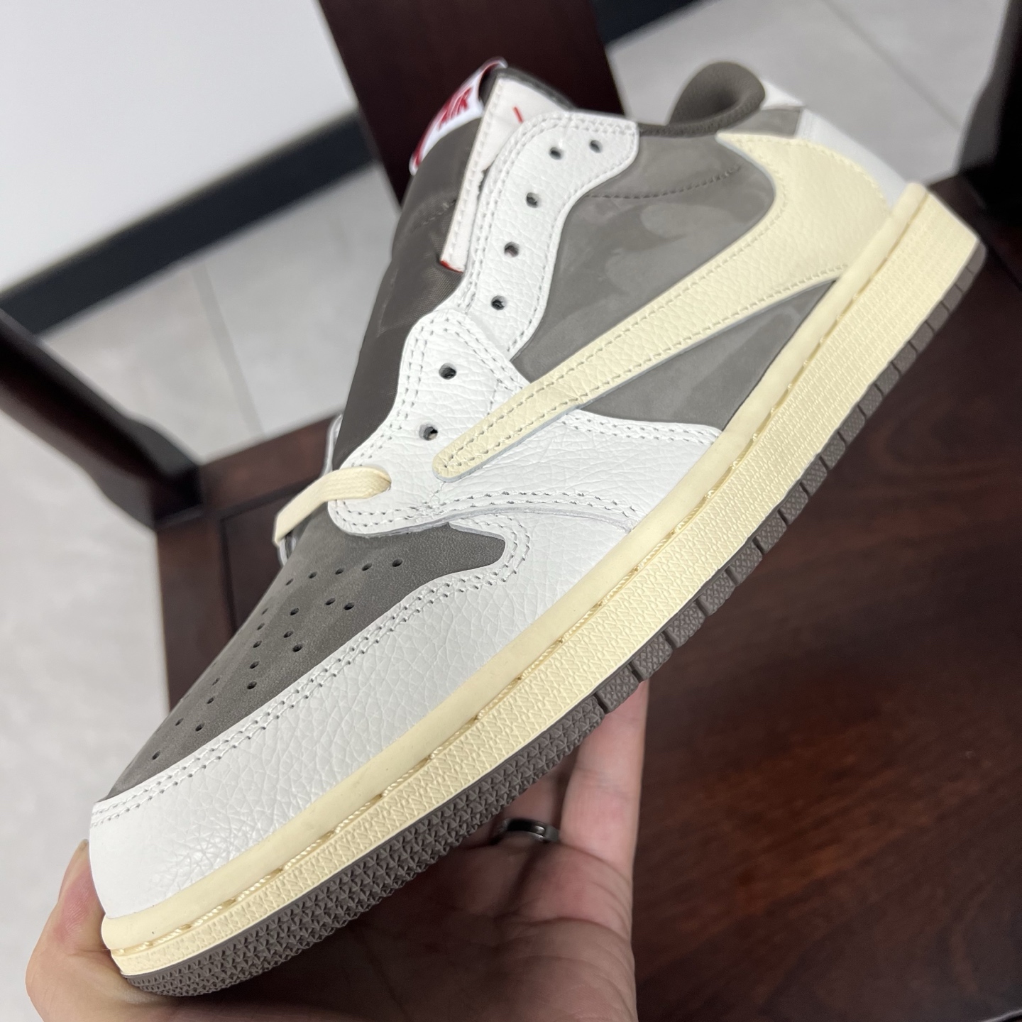 
老清远版本🔻强势归来 Travis Scott x Air Jordan 1 Low 倒钩低帮3.0 