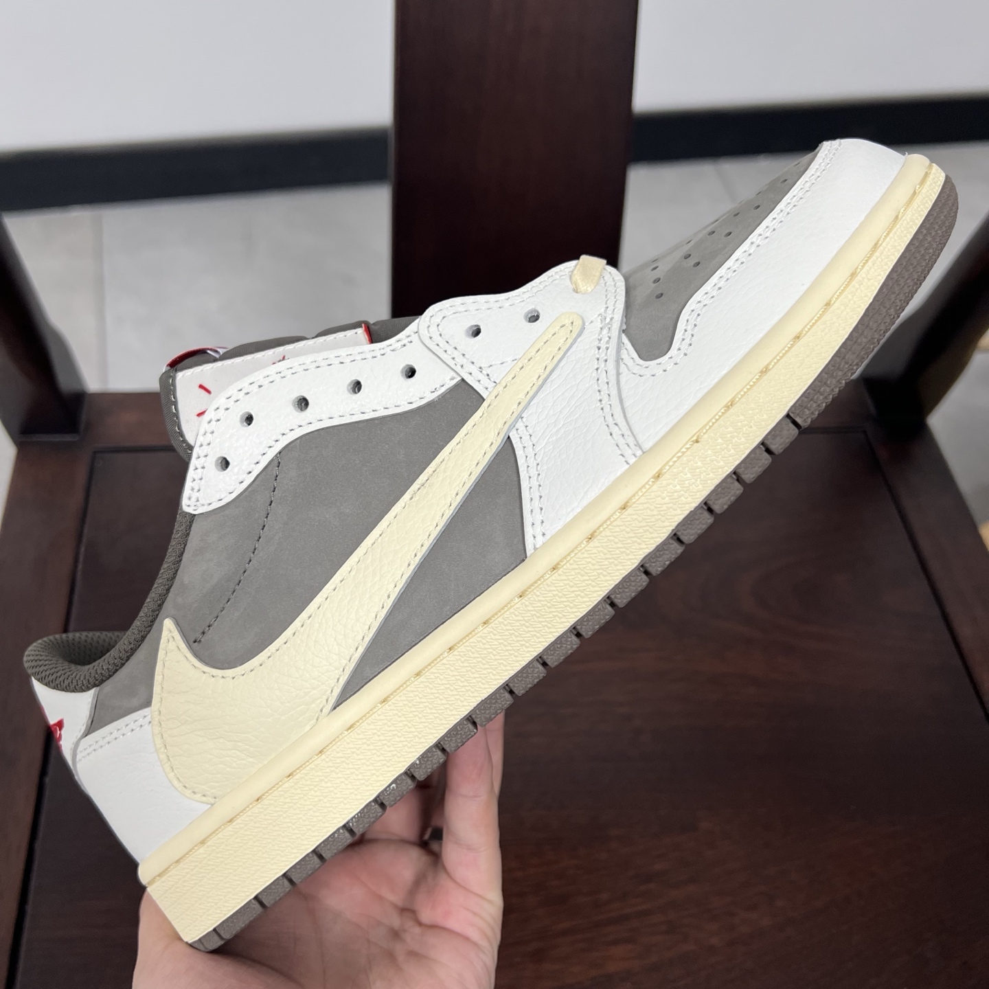 
老清远版本🔻强势归来 Travis Scott x Air Jordan 1 Low 倒钩低帮3.0 