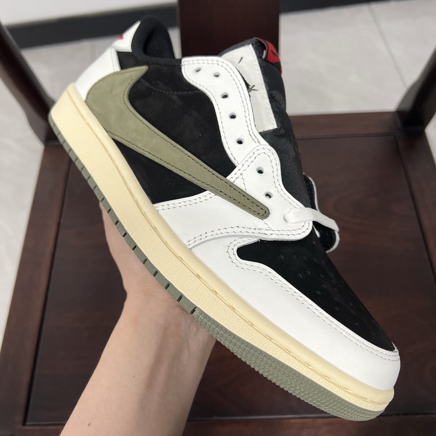 
老清远版本🔻强势归来 Travis Scott x Air Jordan 1 Low 倒钩低帮5.0 