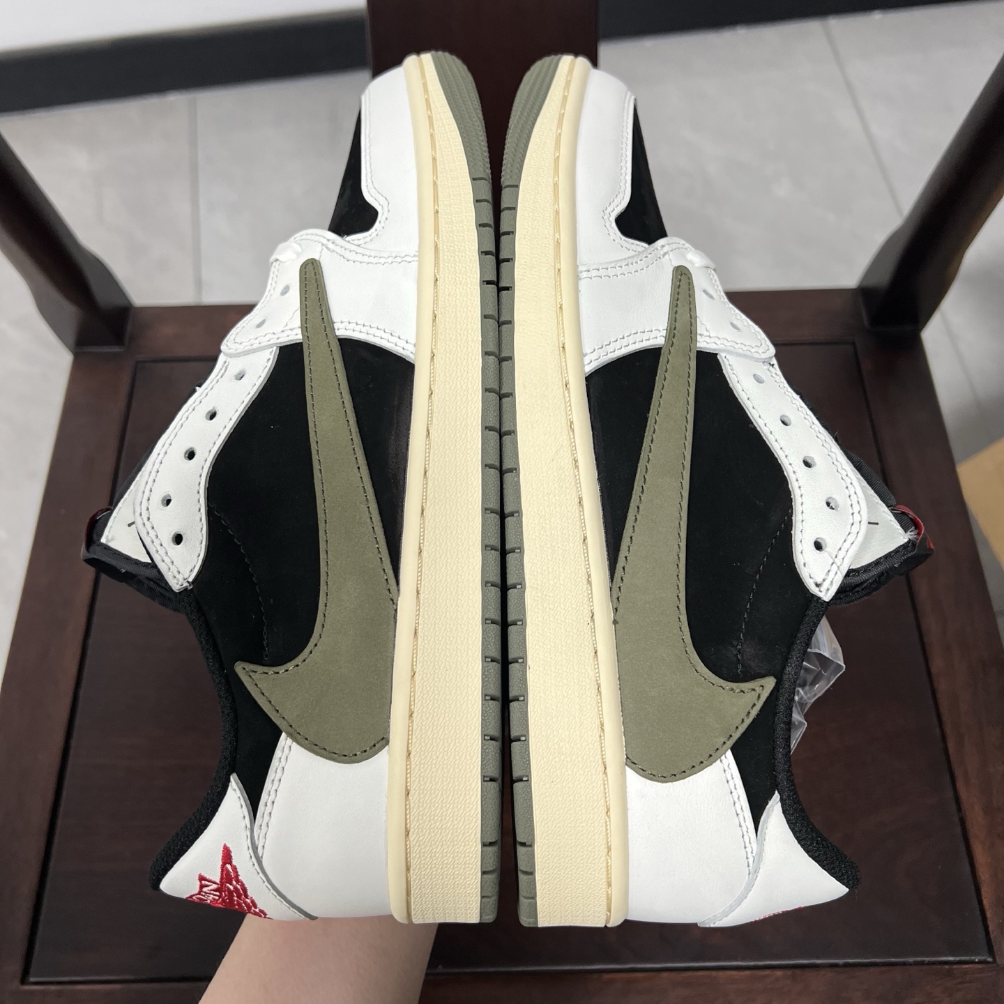 
老清远版本🔻强势归来 Travis Scott x Air Jordan 1 Low 倒钩低帮5.0 
