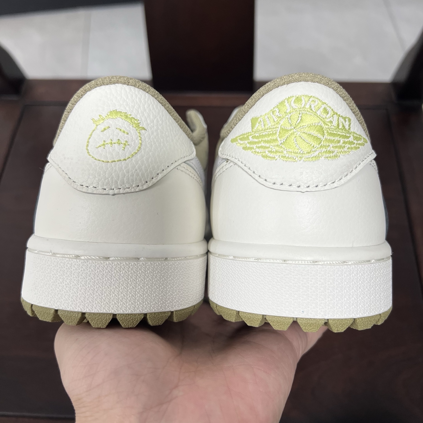 
老清远版本🔻强势归来 Travis Scott x Air Jordan 1 Low 倒钩低帮6.0 