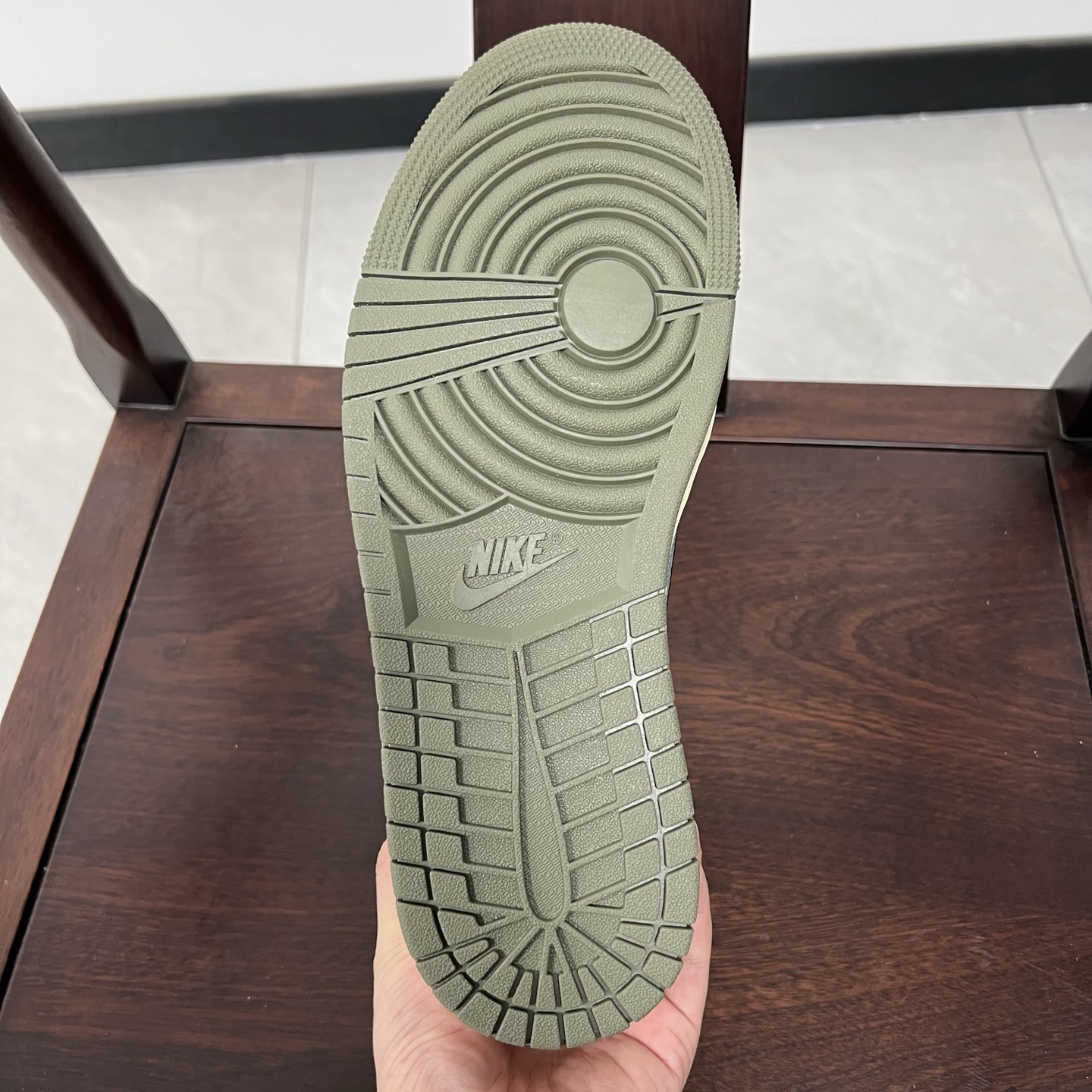 
老清远版本🔻强势归来 Travis Scott x Air Jordan 1 Low 倒钩低帮8.0 