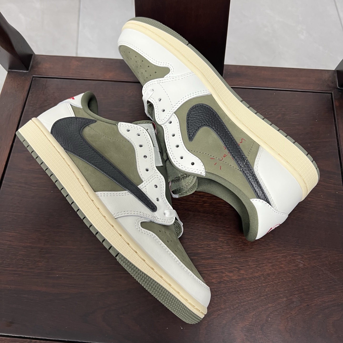 
老清远版本🔻强势归来 Travis Scott x Air Jordan 1 Low 倒钩低帮8.0 