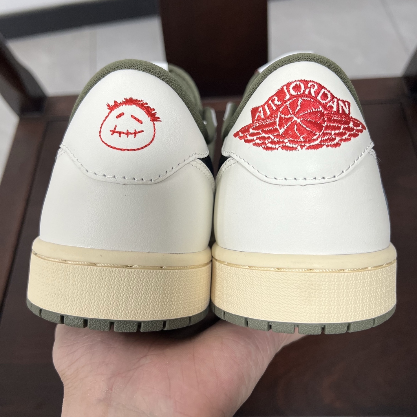 
老清远版本🔻强势归来 Travis Scott x Air Jordan 1 Low 倒钩低帮8.0 