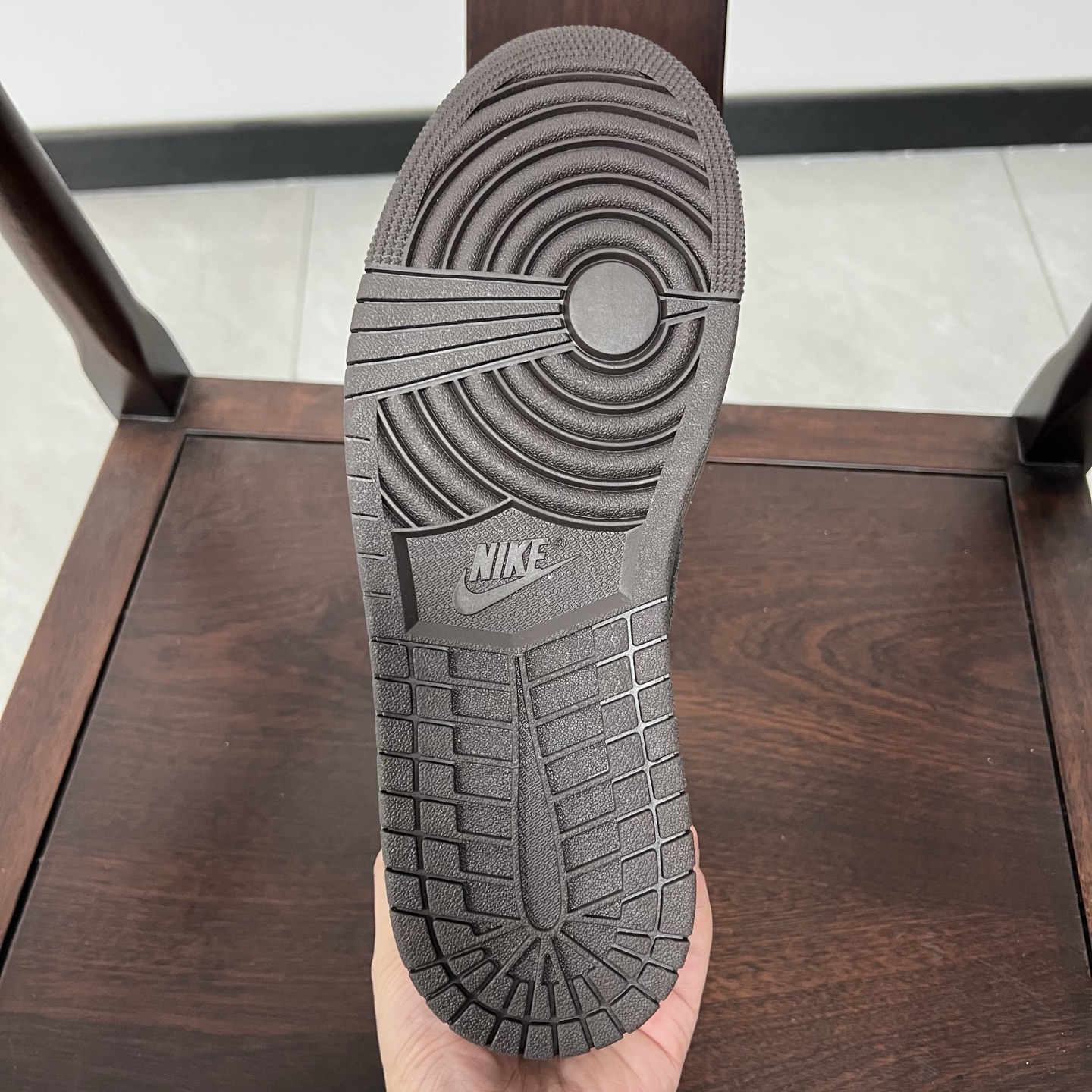 
老清远版本🔻强势归来 Travis Scott x Air Jordan 1 Low 倒钩低帮9.0 