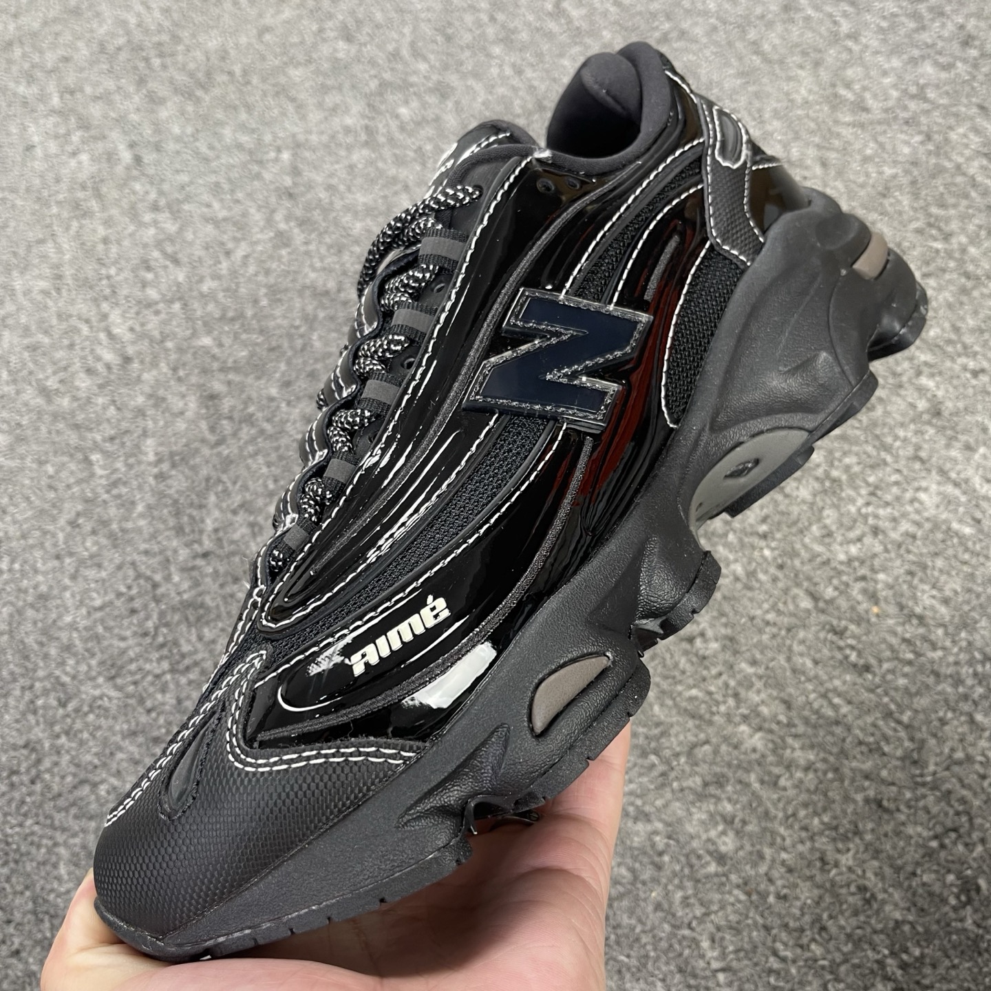 6.18大厂福利🔻#纯原品质 黑皮配色 货号：M1000AD1尺码：36-45 编码：LJ1L