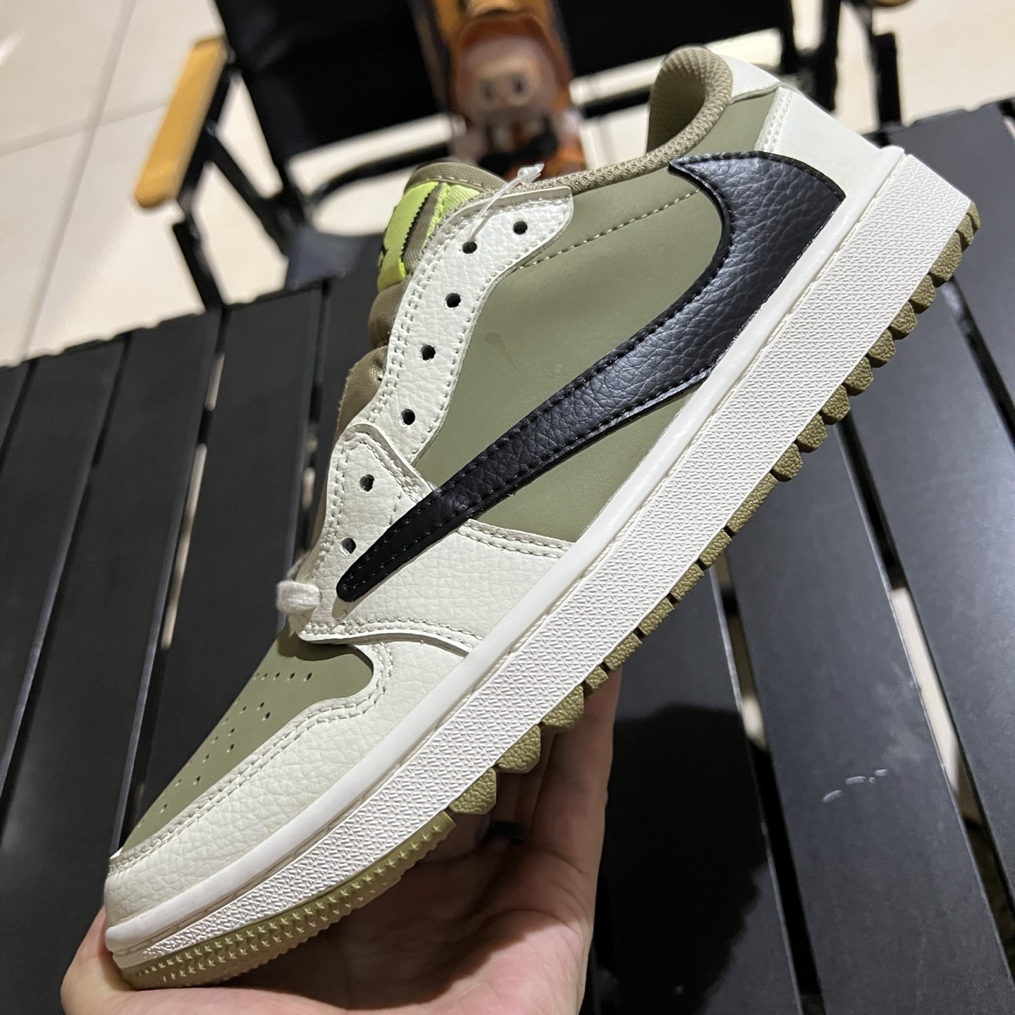 劲爆福利 帮友清直接底价梭哈 鬼佬订单 
Travis Scott x Air Jordan AJ1 L